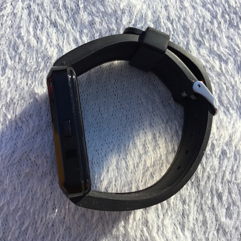 Generic Smart Watch - Picture 5 of 5